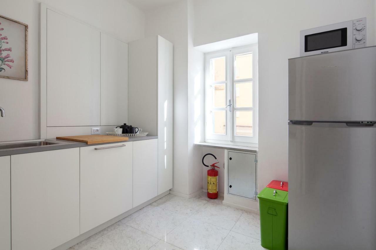 Vicolo Apartment, Pedestrian Centre, 2Bdr, 2,5 Bth, Aircondo, Private Parking, Easy To Train And Ferries, City Life La Spezia Eksteriør bilde