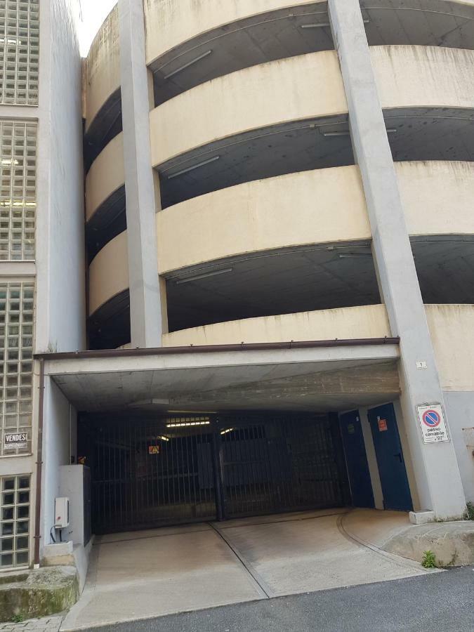 Vicolo Apartment, Pedestrian Centre, 2Bdr, 2,5 Bth, Aircondo, Private Parking, Easy To Train And Ferries, City Life La Spezia Eksteriør bilde