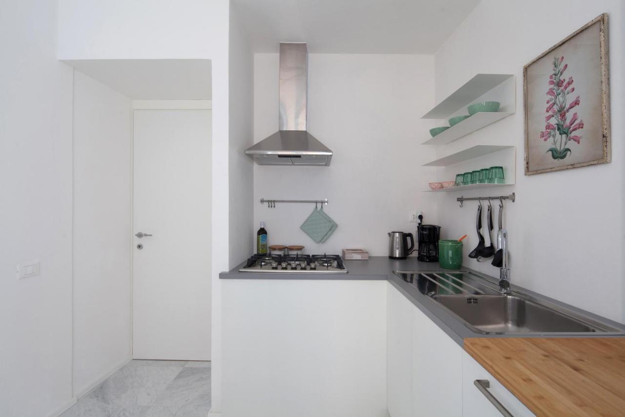 Vicolo Apartment, Pedestrian Centre, 2Bdr, 2,5 Bth, Aircondo, Private Parking, Easy To Train And Ferries, City Life La Spezia Eksteriør bilde