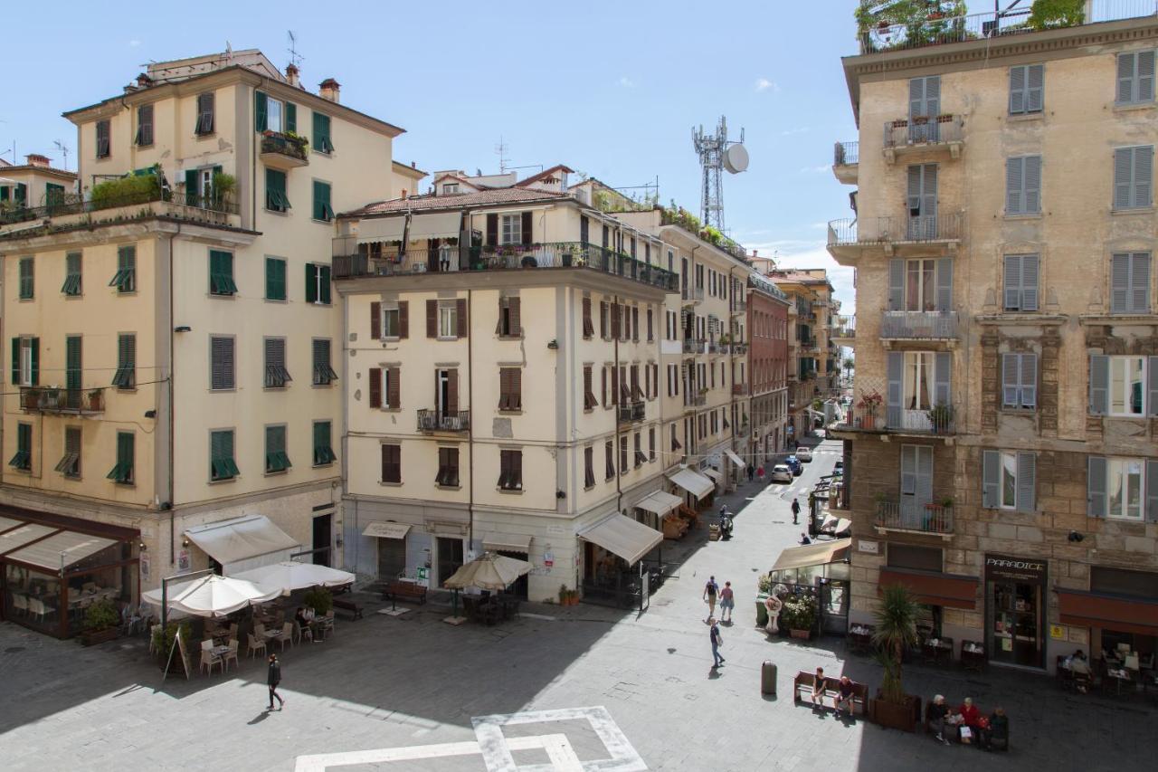 Vicolo Apartment, Pedestrian Centre, 2Bdr, 2,5 Bth, Aircondo, Private Parking, Easy To Train And Ferries, City Life La Spezia Eksteriør bilde
